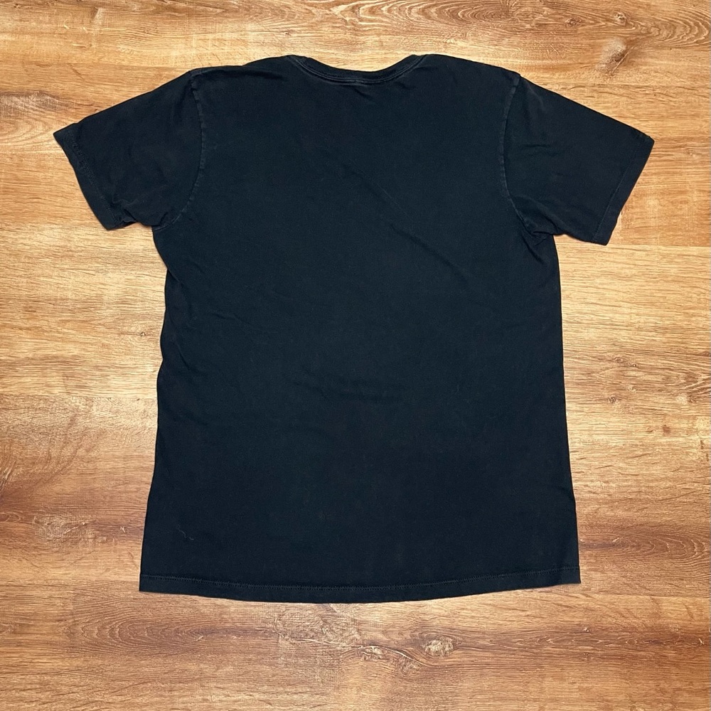 Graphic tee - Picture 4 of 4